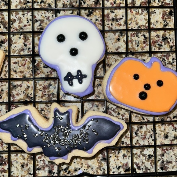 Happy Halloween! - Picture 2 of 4